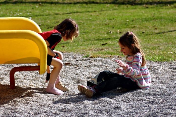 Auf dem Spielplatz: Das Bild nach dem Zuschneiden